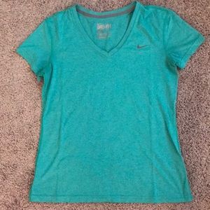 Women’s Nike teal v-neck dri-fit t-shirt